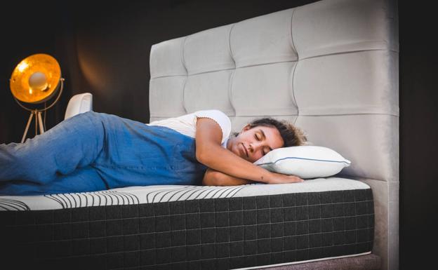 &iquest;Sufres insomnio de verano? Tus colchon&oacute;logos te dan las claves para descansar a pesar del calor